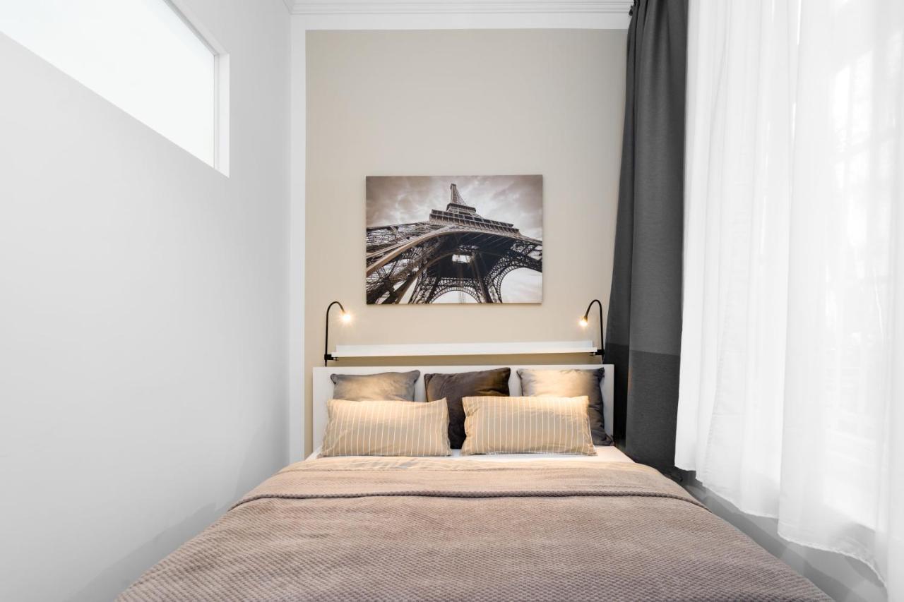 The Lohmeyerstr Vh Links, 2 Bedroom Up To 6 People * Berlin